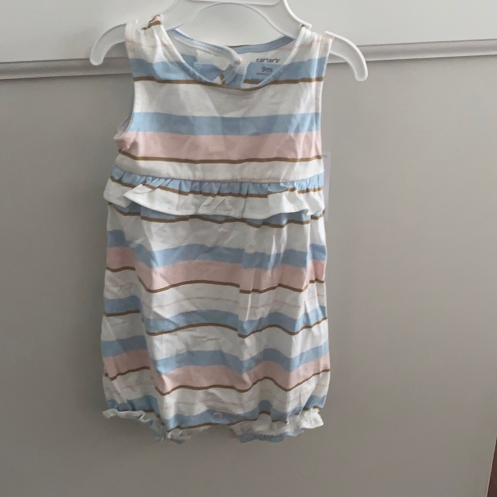 9 month jumper. Never worn with tags.